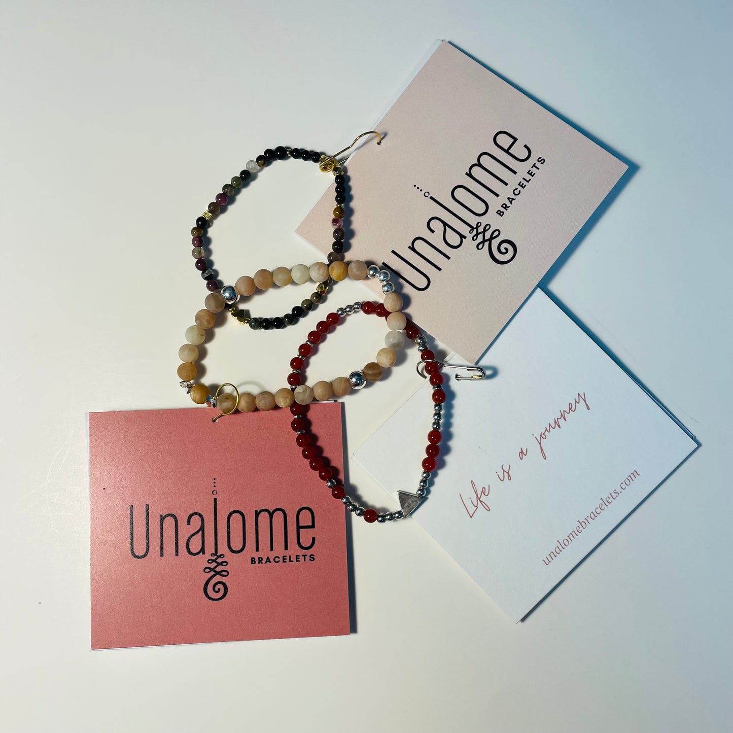 Bracelets - Unalome_