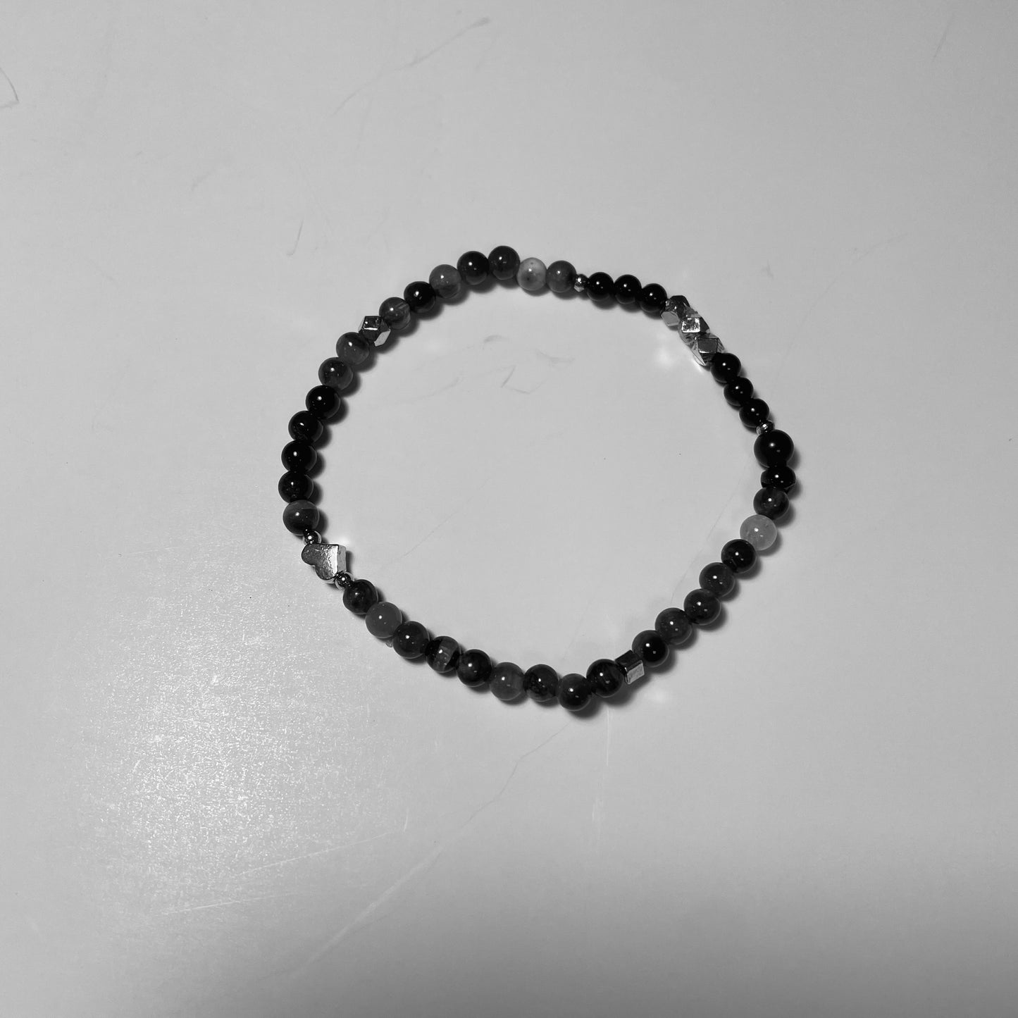 Bracelets - Unalome_