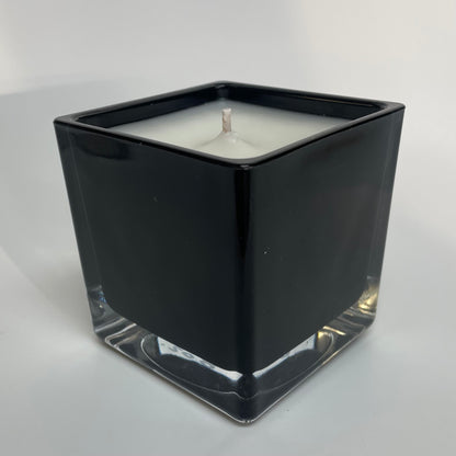 Cheers Holiday Candle - Nutmeg, Rum, Cinnamon & Buttercream Vanilla