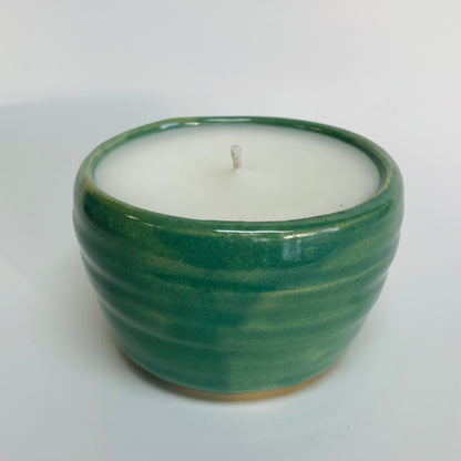 Cheers Holiday Candle - Nutmeg, Rum, Cinnamon & Buttercream Vanilla