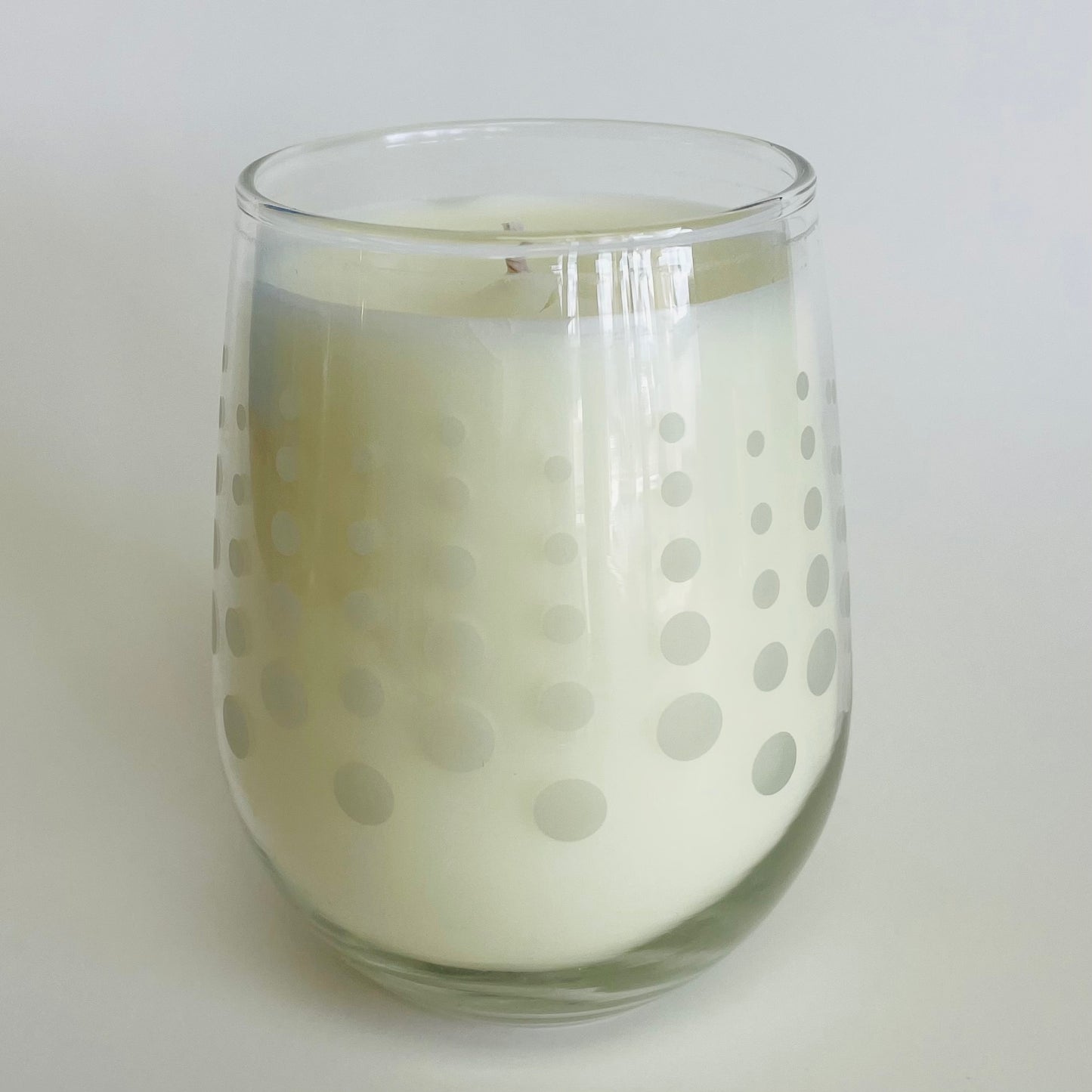 Lakeside Candle - Fresh Cotton, Ylang Ylang, Rosehip
