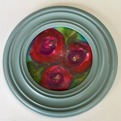 Framed Art in Wooden Circle Frame_