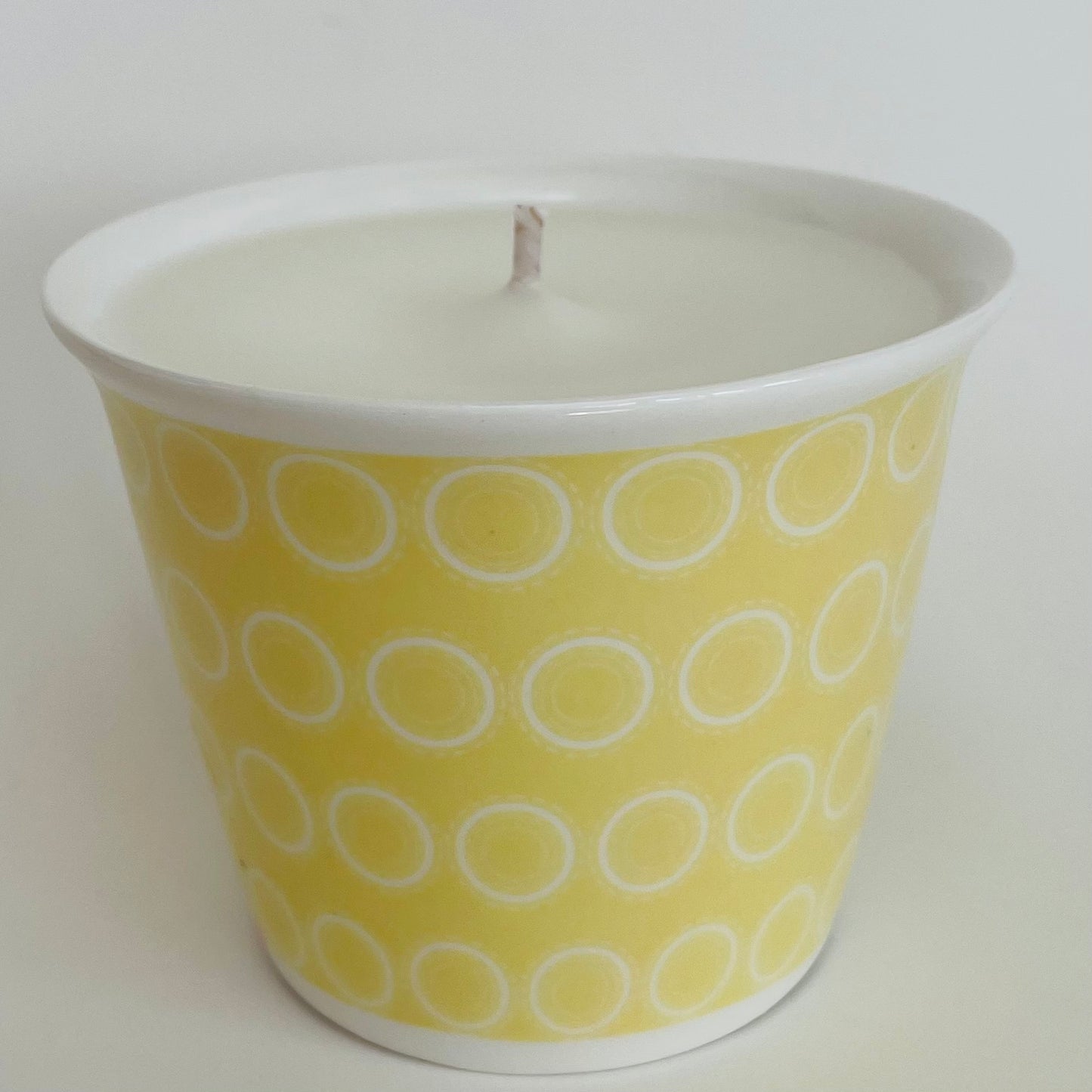 Sunny Candle - Yuzu, Oakmoss, Basil