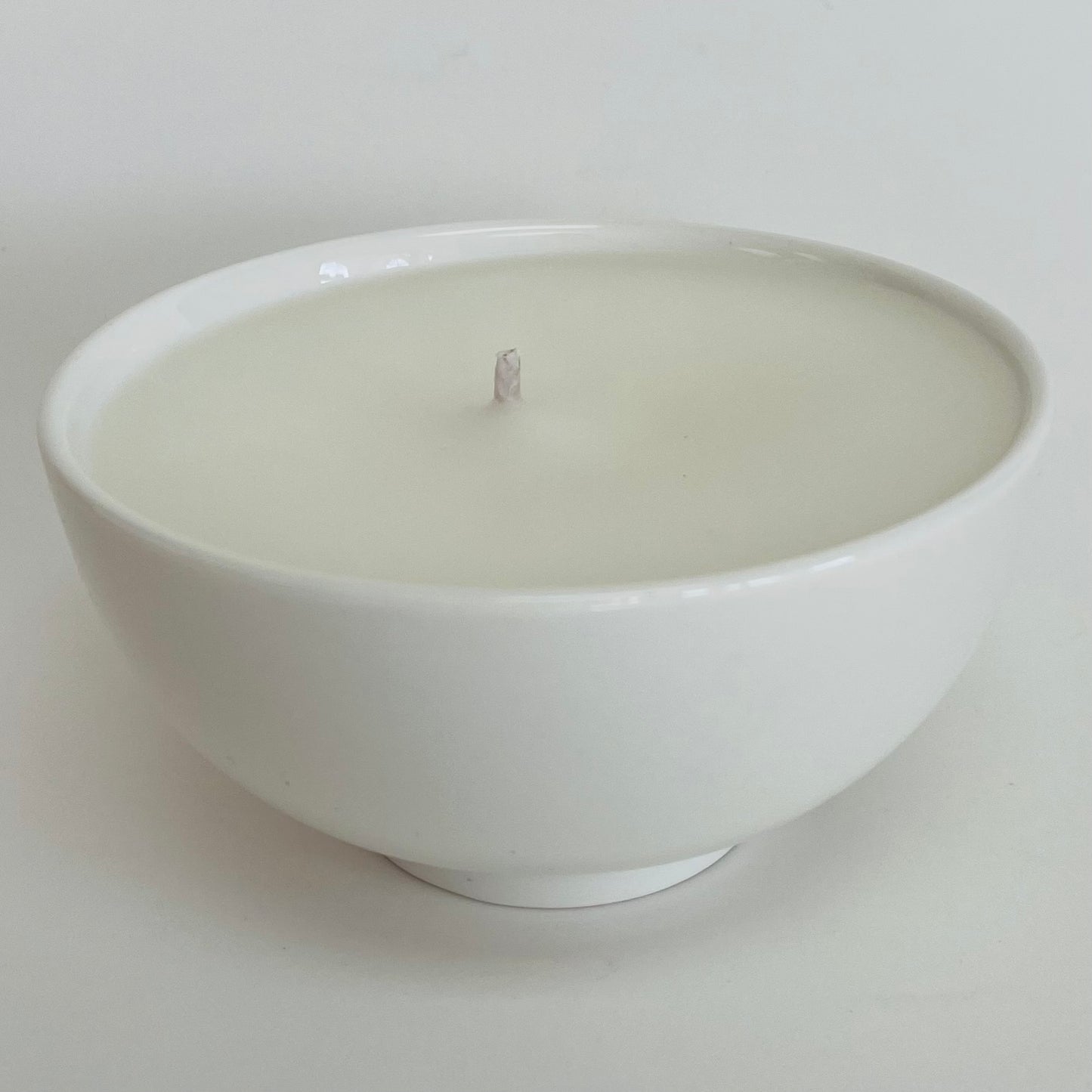 Sunny Candle - Yuzu, Oakmoss, Basil