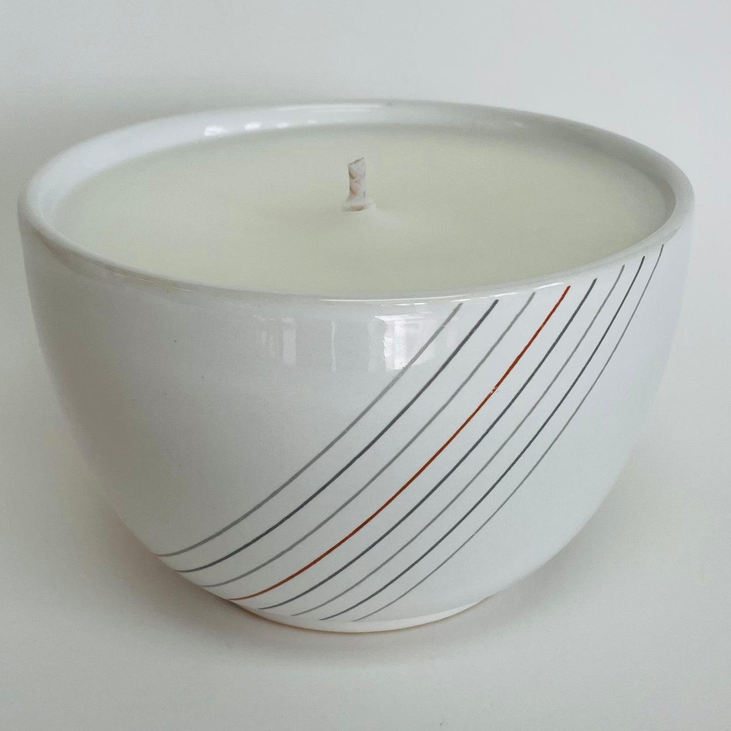 Sunny Candle - Yuzu, Oakmoss, Basil