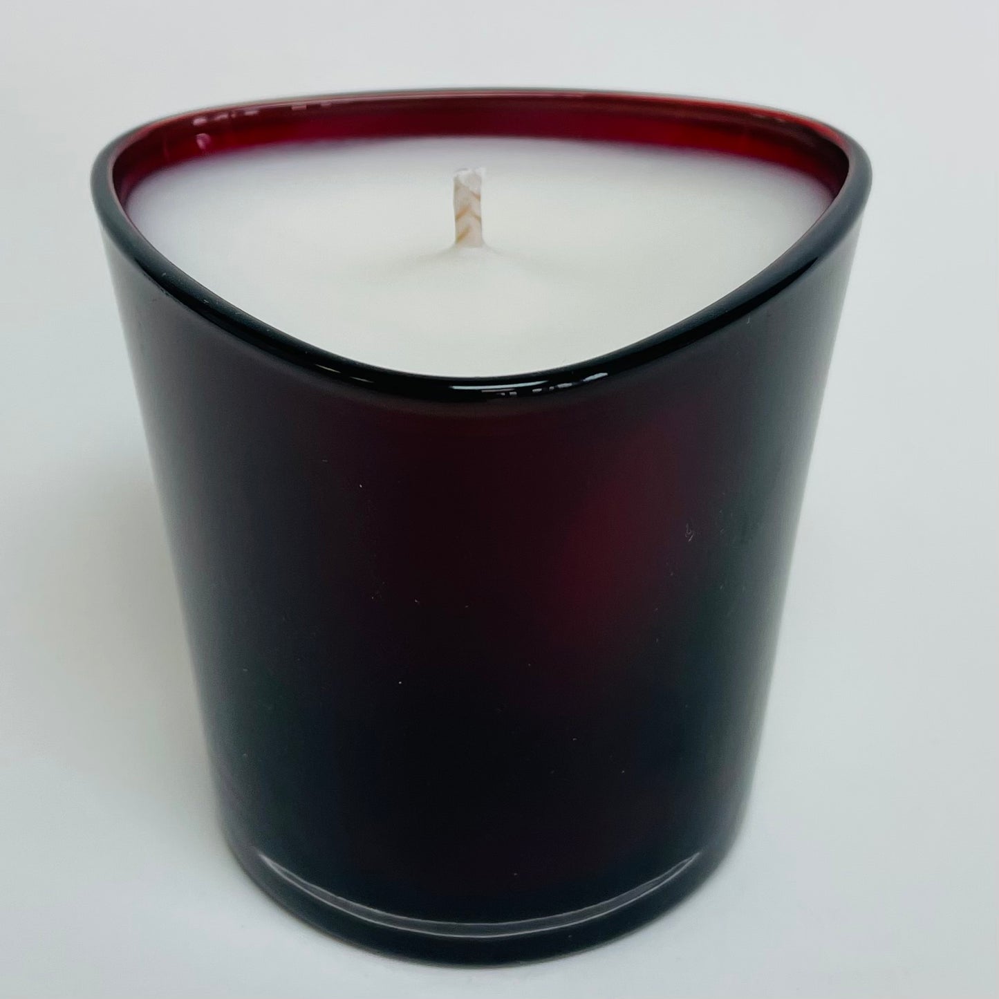 Velvet Candle - Whiskey, Cedarwood, Spiced Lavender