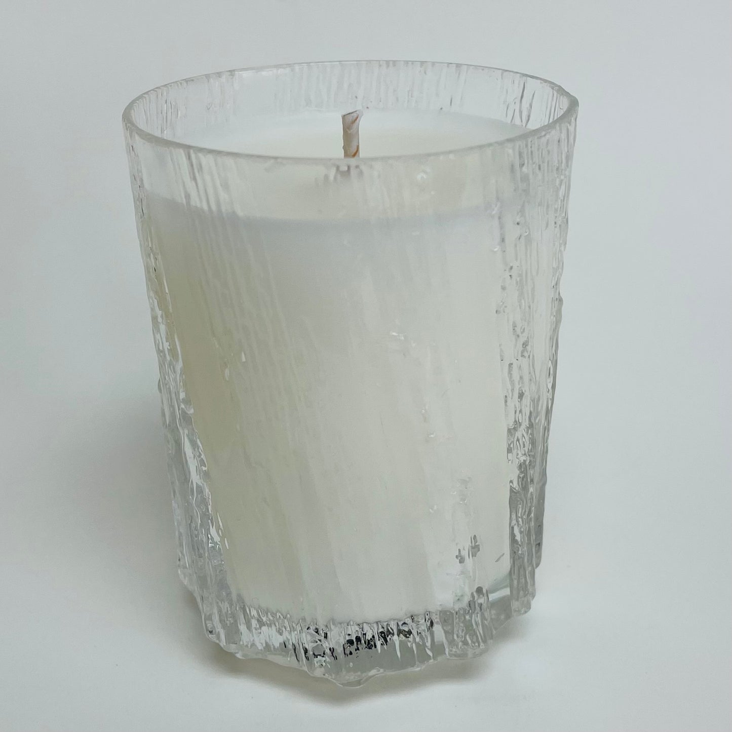 Velvet Candle - Whiskey, Cedarwood, Spiced Lavender