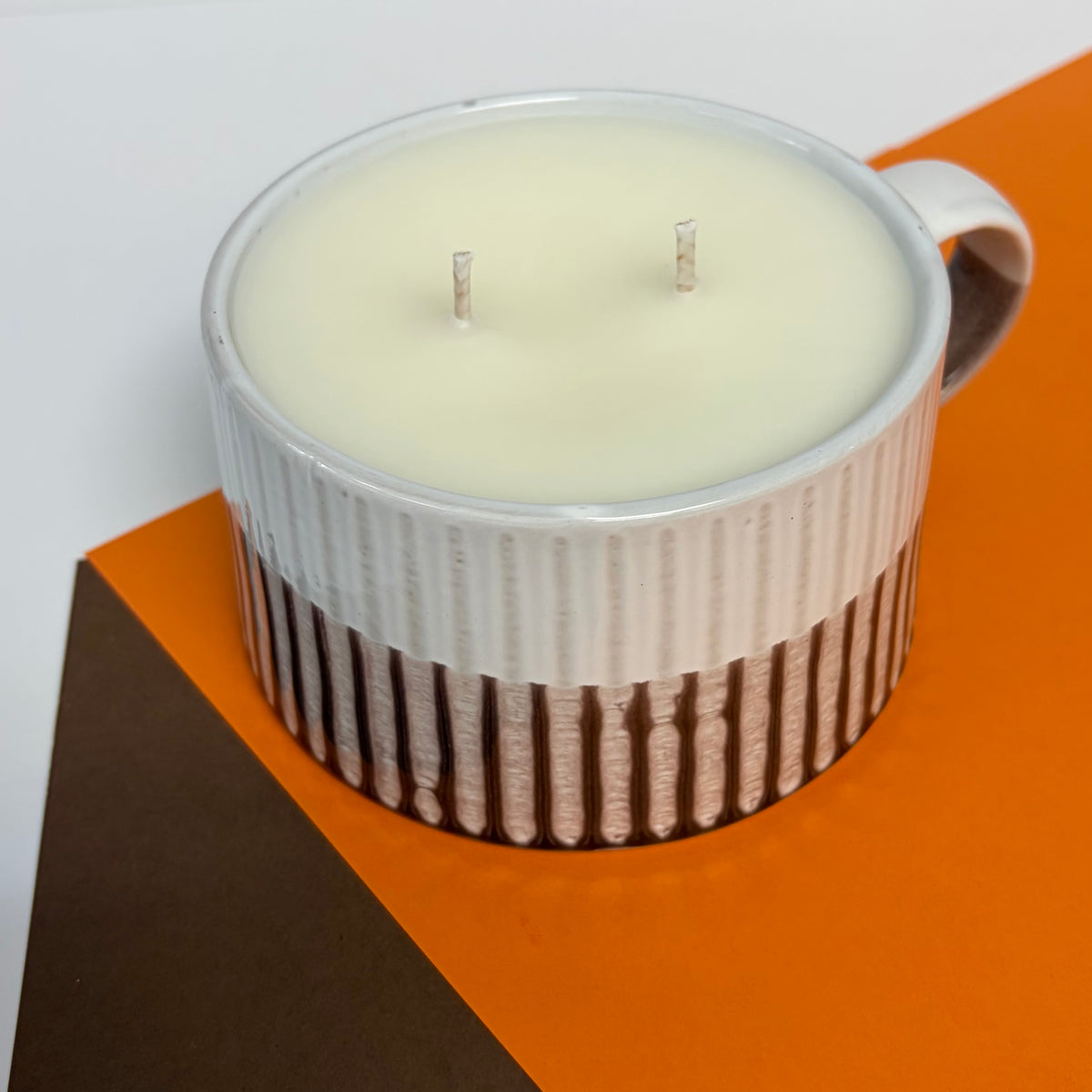Moody Pumpkin Candle - Cinnamon, Ginger, Rum, Clove, Nutty Vanilla
