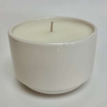 Lakeside Candle - Fresh Cotton, Ylang Ylang, Rosehip
