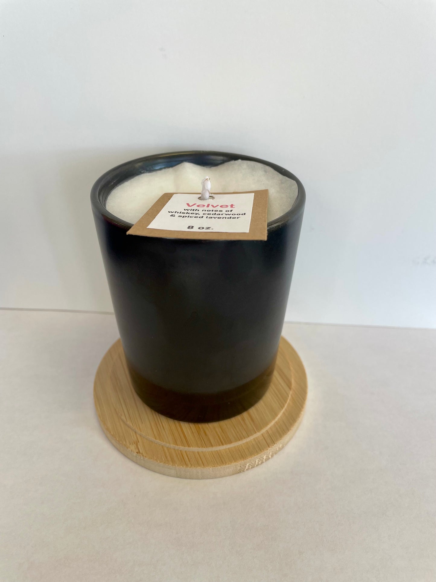 Velvet Candle - Whiskey, Cedarwood, Spiced Lavender