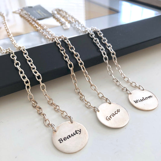 Gwen Circle Necklace  megankyle_
