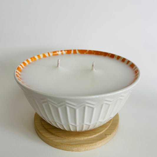Velvet Candle - Whiskey, Cedarwood, Spiced Lavender